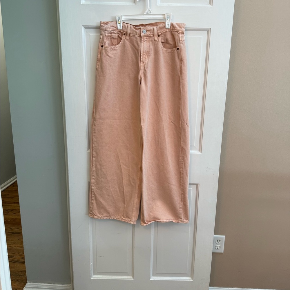 Old Navy Women's Peach mid-rise Baggy Wide Leg Jeans size 4